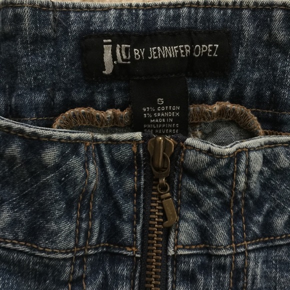 JLo Capri - Picture 8 of 8